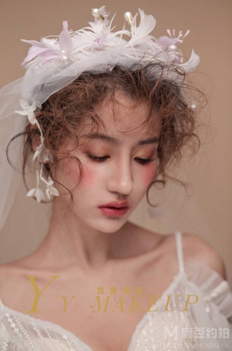 妆容模特