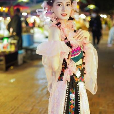 夜景模特