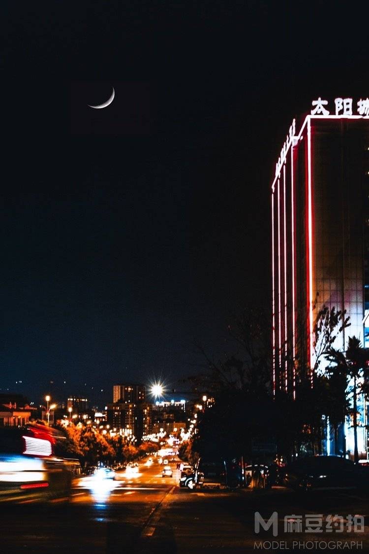 夜景模特