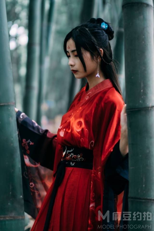 汉服模特