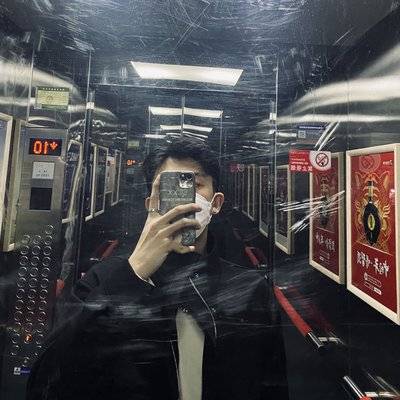 黑白模特