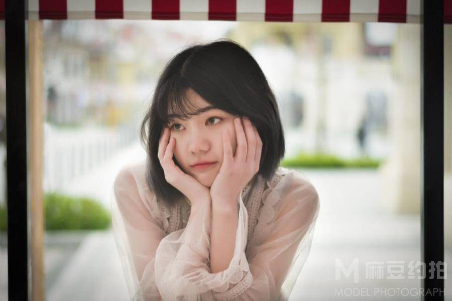 清新模特
