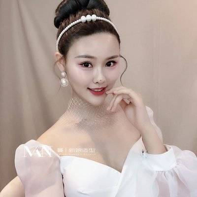 妆容模特