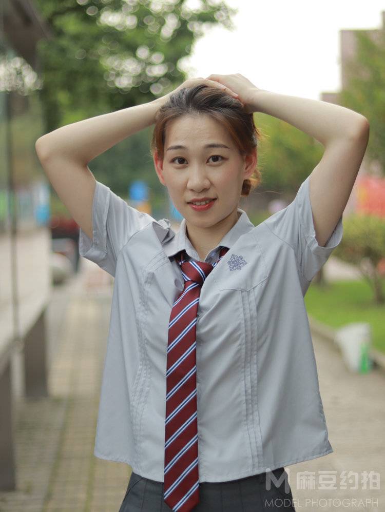 校园模特