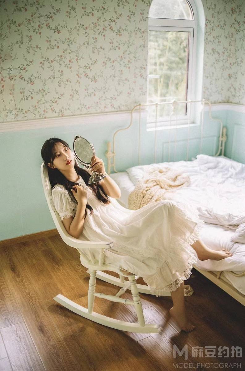 胶片模特