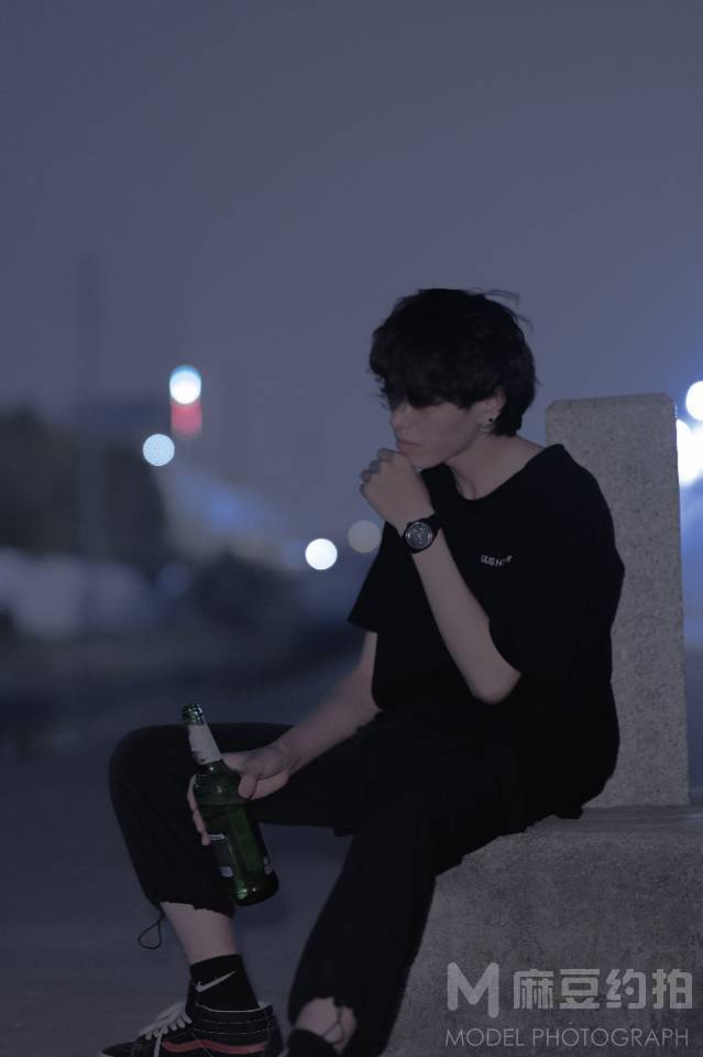 夜景模特
