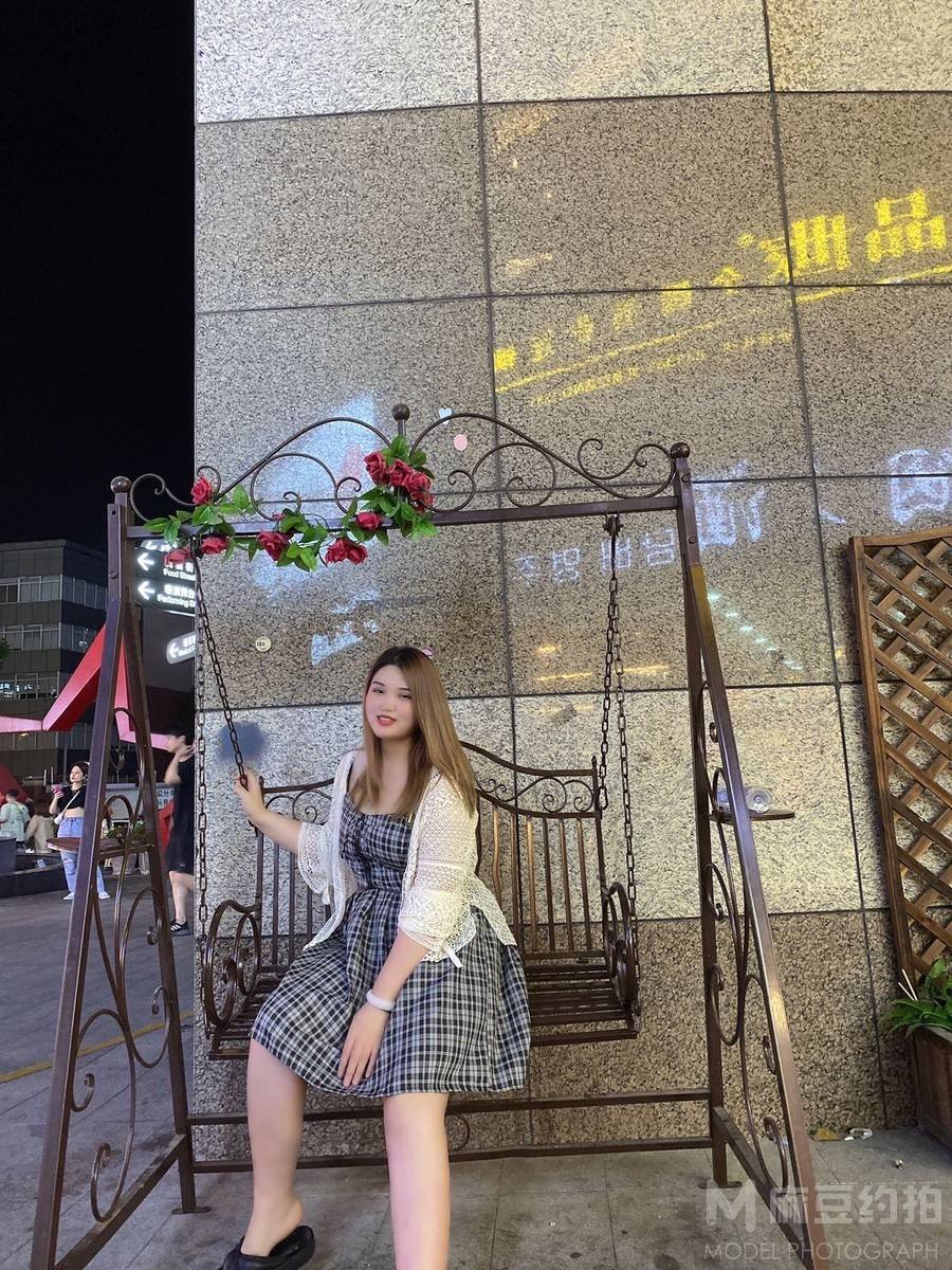 情侣模特