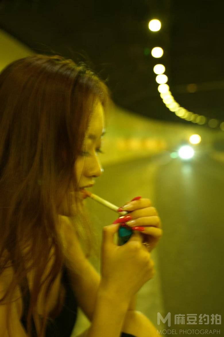 夜景模特
