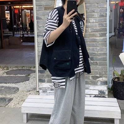 黑白模特
