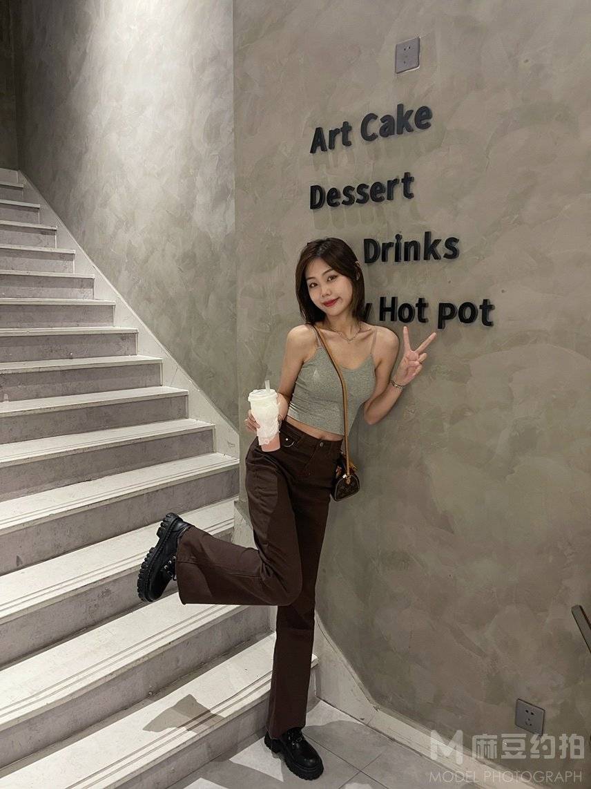 纪实模特