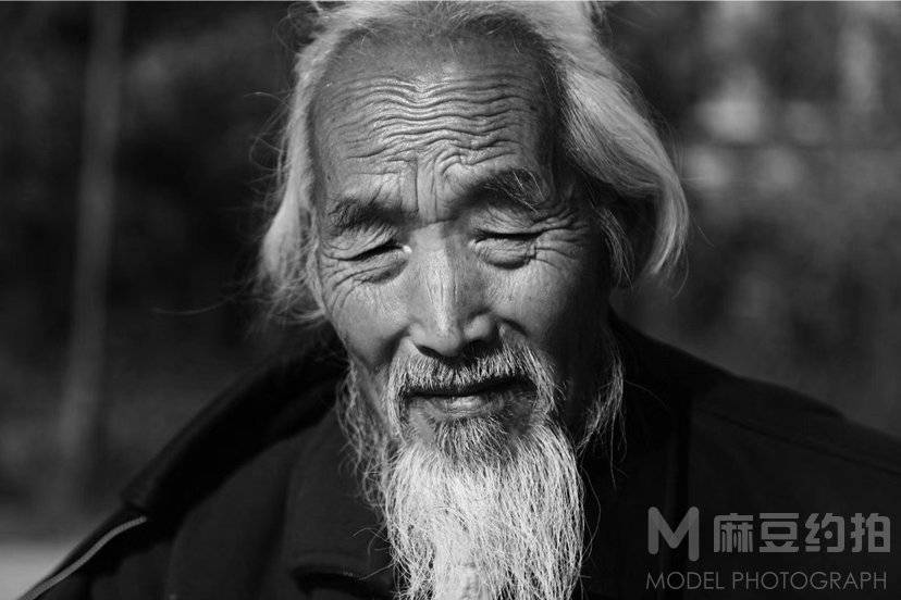 纪实模特