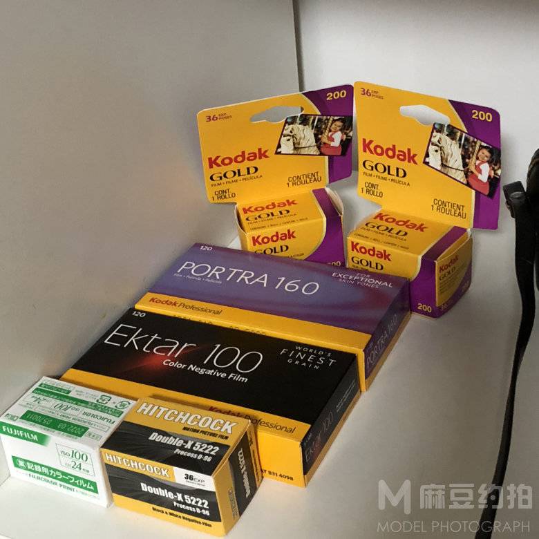 黑白模特