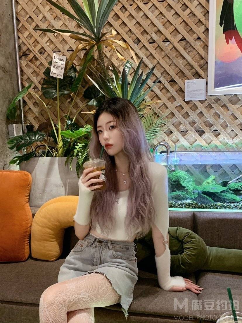 清新模特