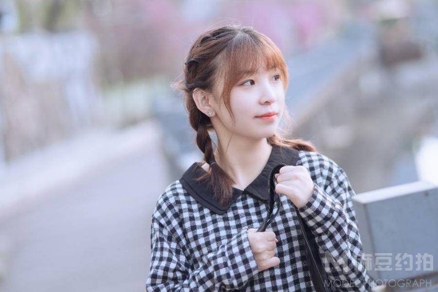 校园模特