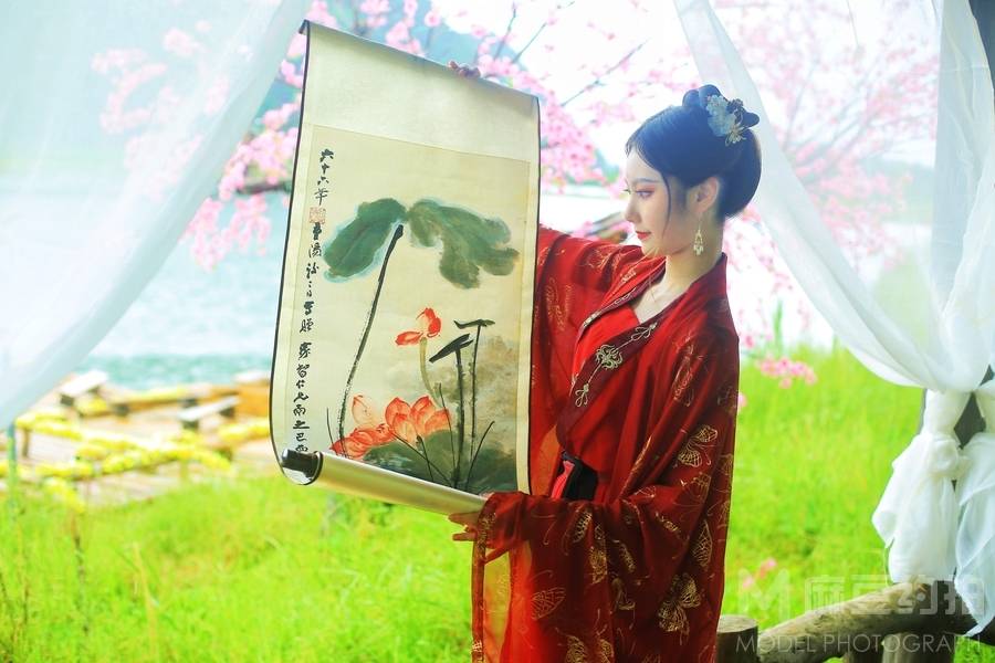 汉服模特