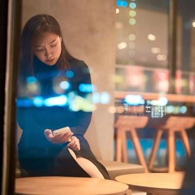 情绪模特