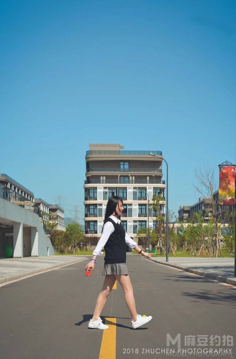 校园模特