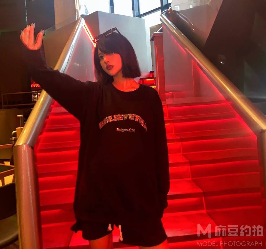 情侣模特