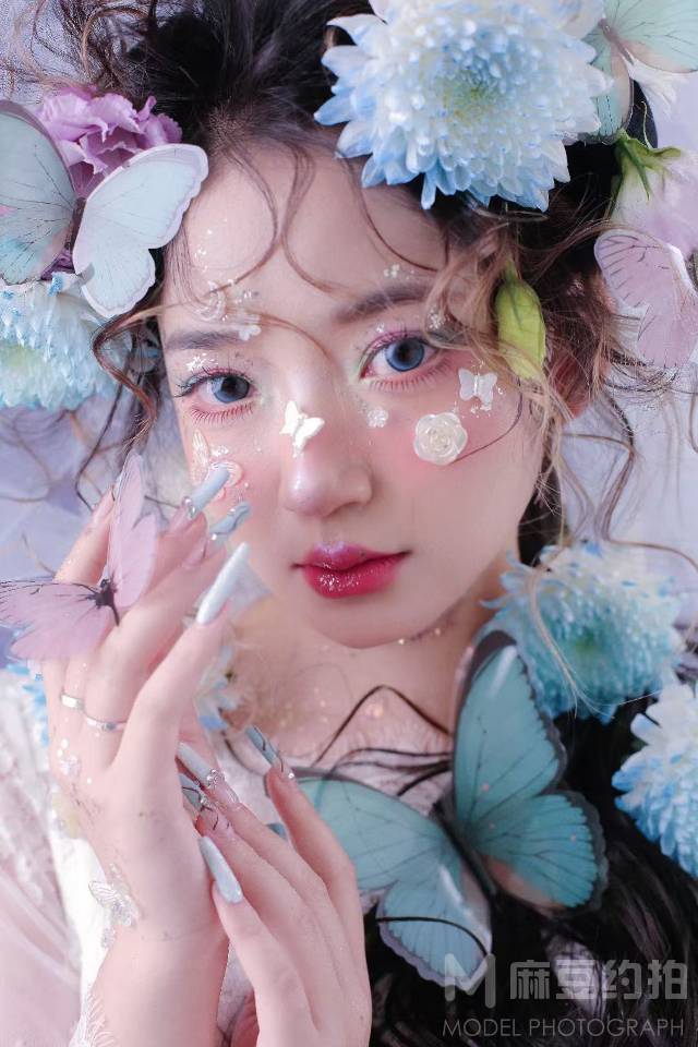 妆容模特