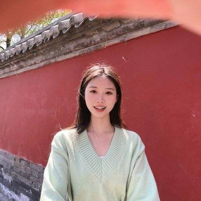 宝丽来模特