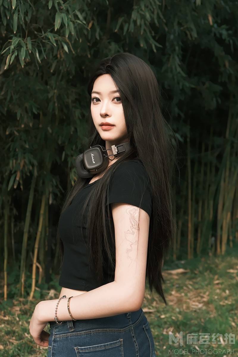 情绪模特