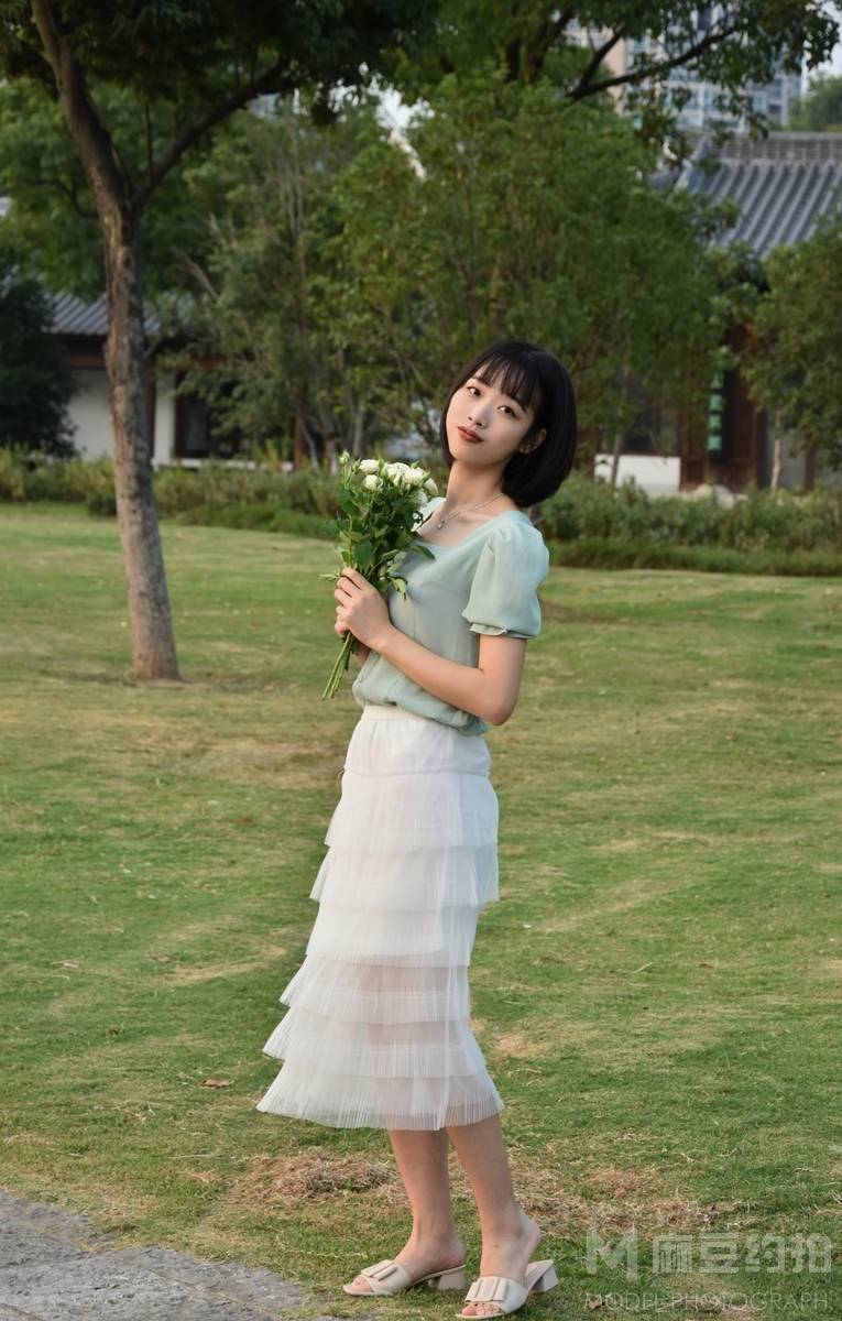 清新模特