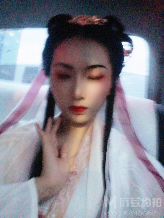民国模特