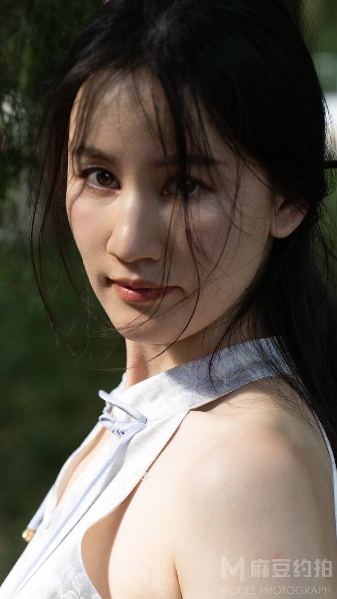 胶片模特