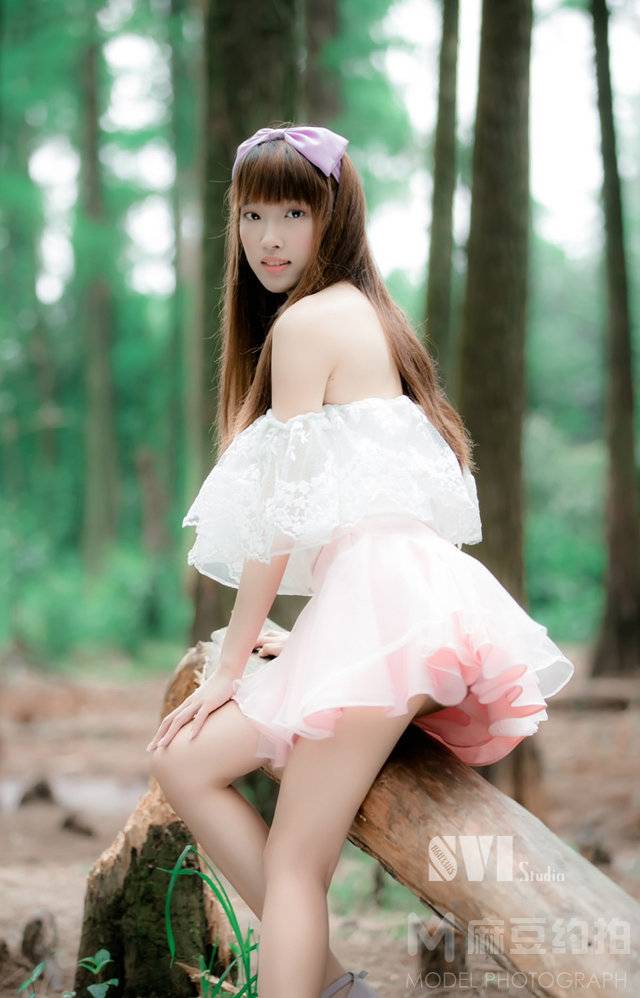 清新模特