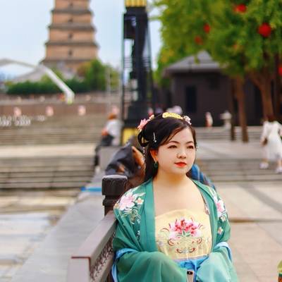 汉服模特