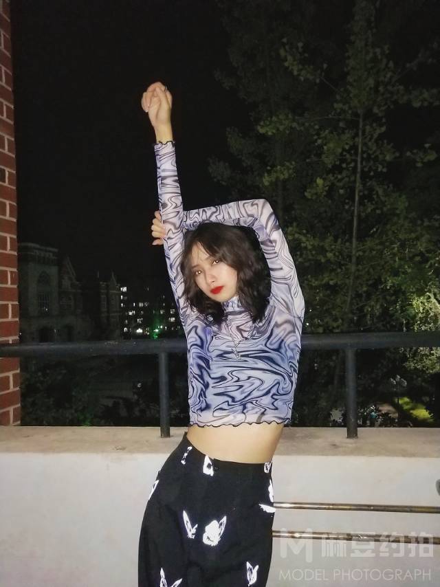 暗黑模特