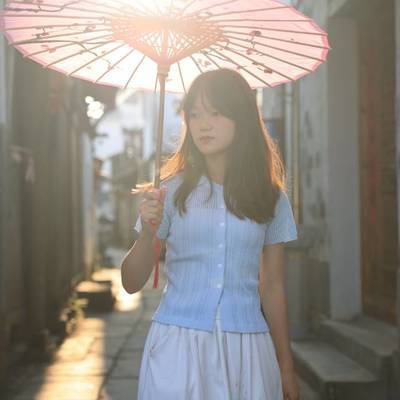 校园模特