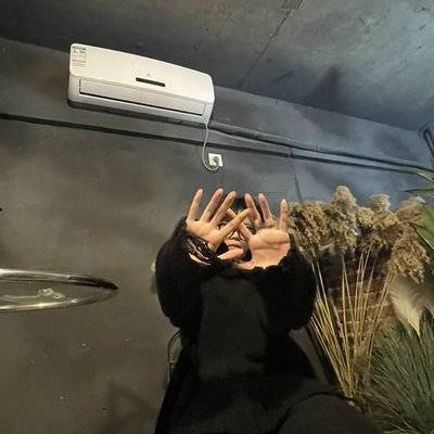 黑白模特