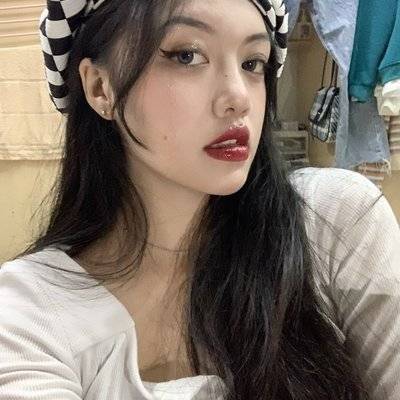 黑白模特