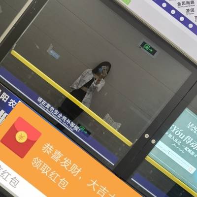 黑白模特