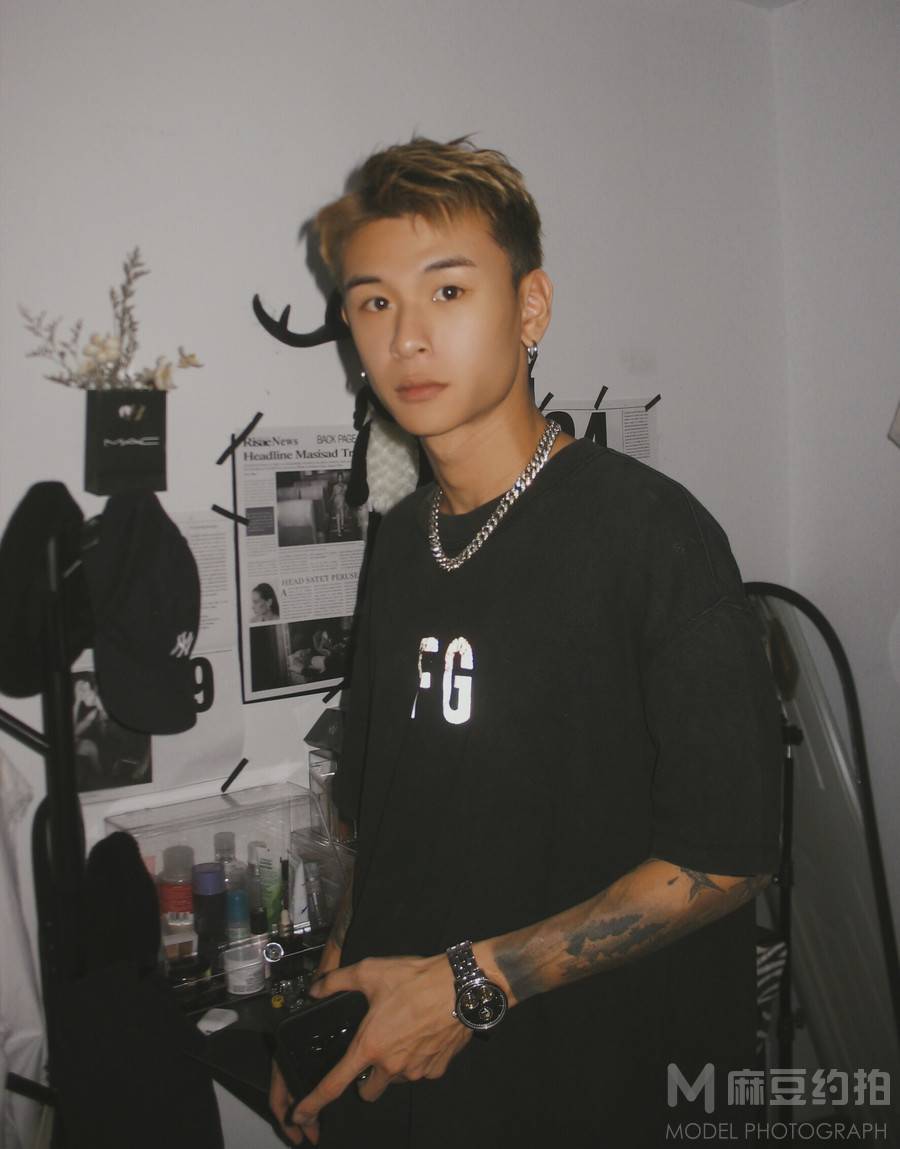 暗黑模特