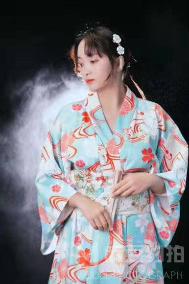 和服模特