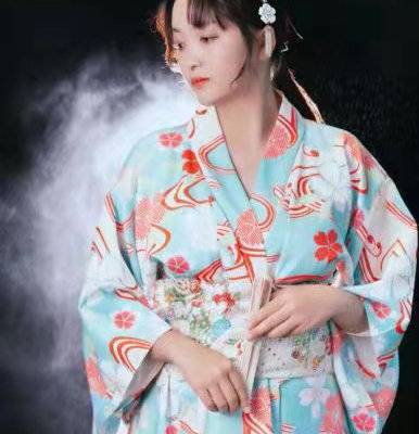 和服模特