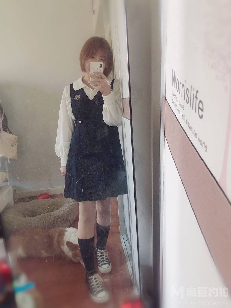校园模特
