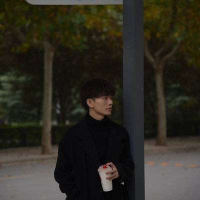 黑白模特