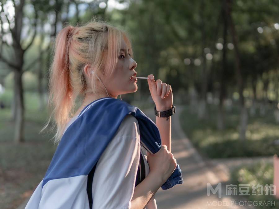 校园模特