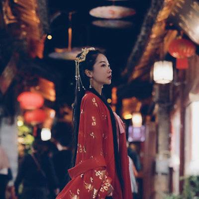 汉服模特