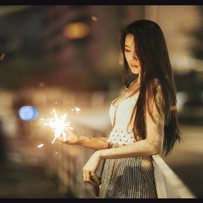 夜景模特