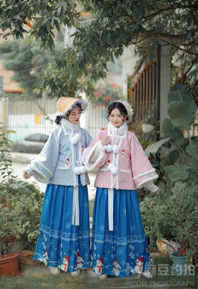 汉服模特