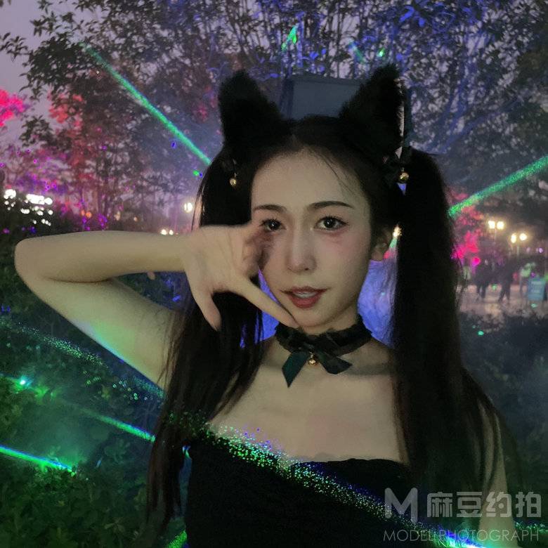 妆容模特