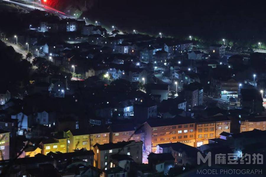 夜景模特