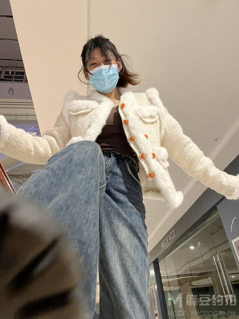黑白模特