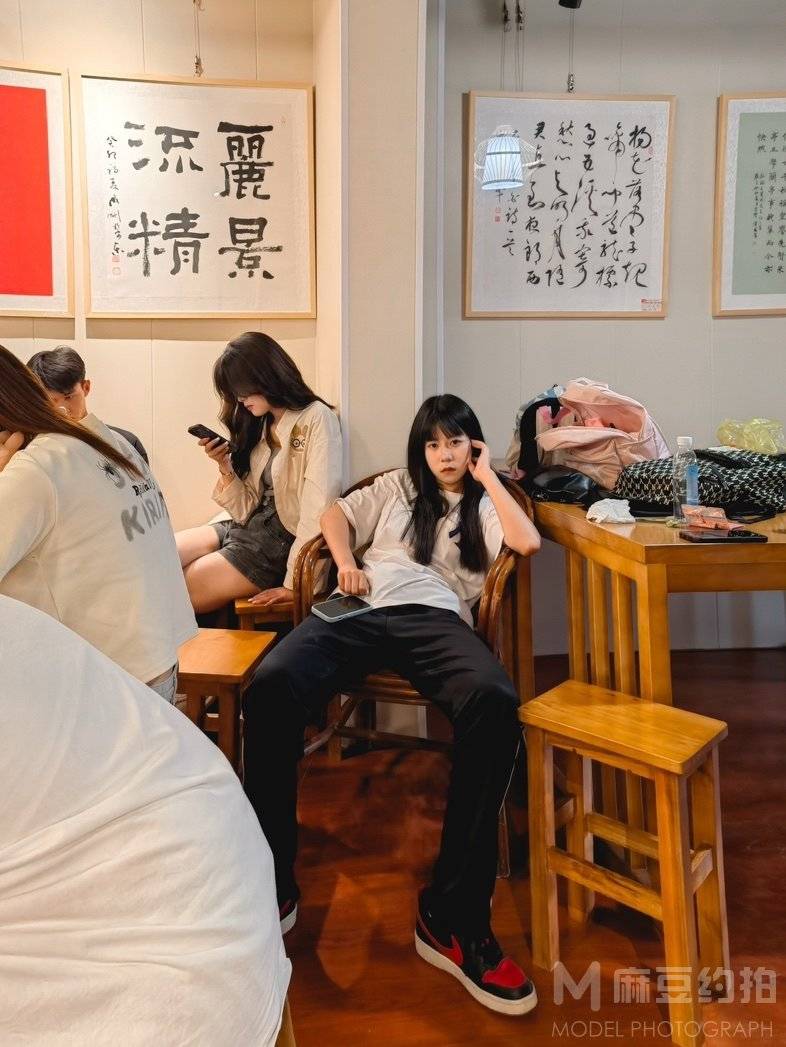 妆容模特