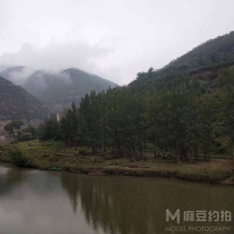 纪实模特