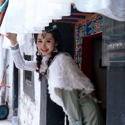 清新模特